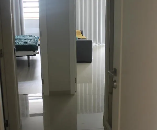 Apartamento Duque De Loulé - - D *
